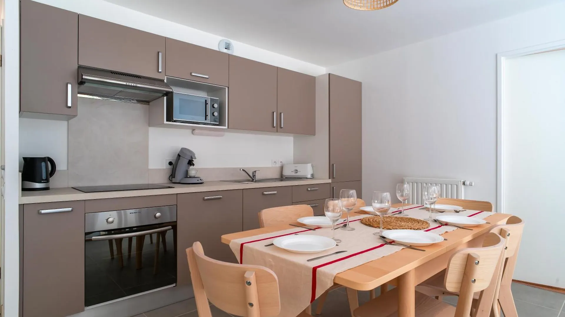 Trevarec Au Cabellou - Appartement Jardin Sur La Plage كونكارنو